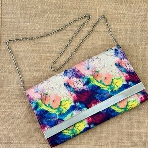 STEVE MADDEN Crossbody Clutch | Multi